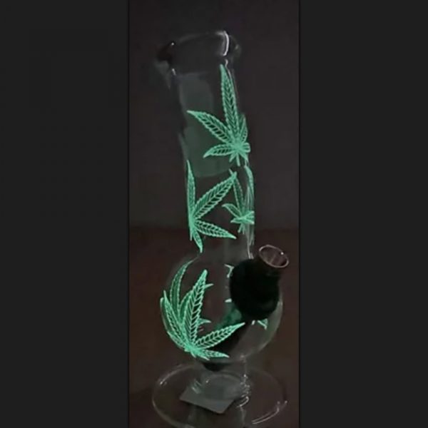 Glow In The Dark Rainbow Leaf Bong 20cm